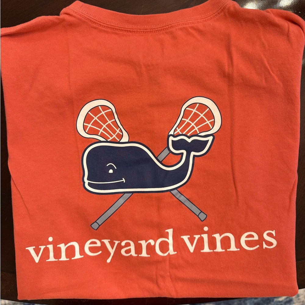 EUC VINEYARD VINES LACROSSE T-SHIRT